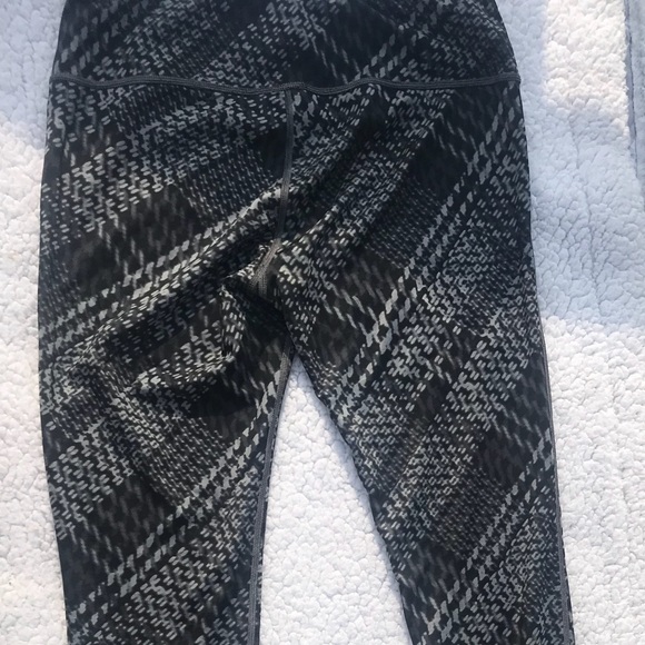 Athleta Pants - Athleta Medium leggings